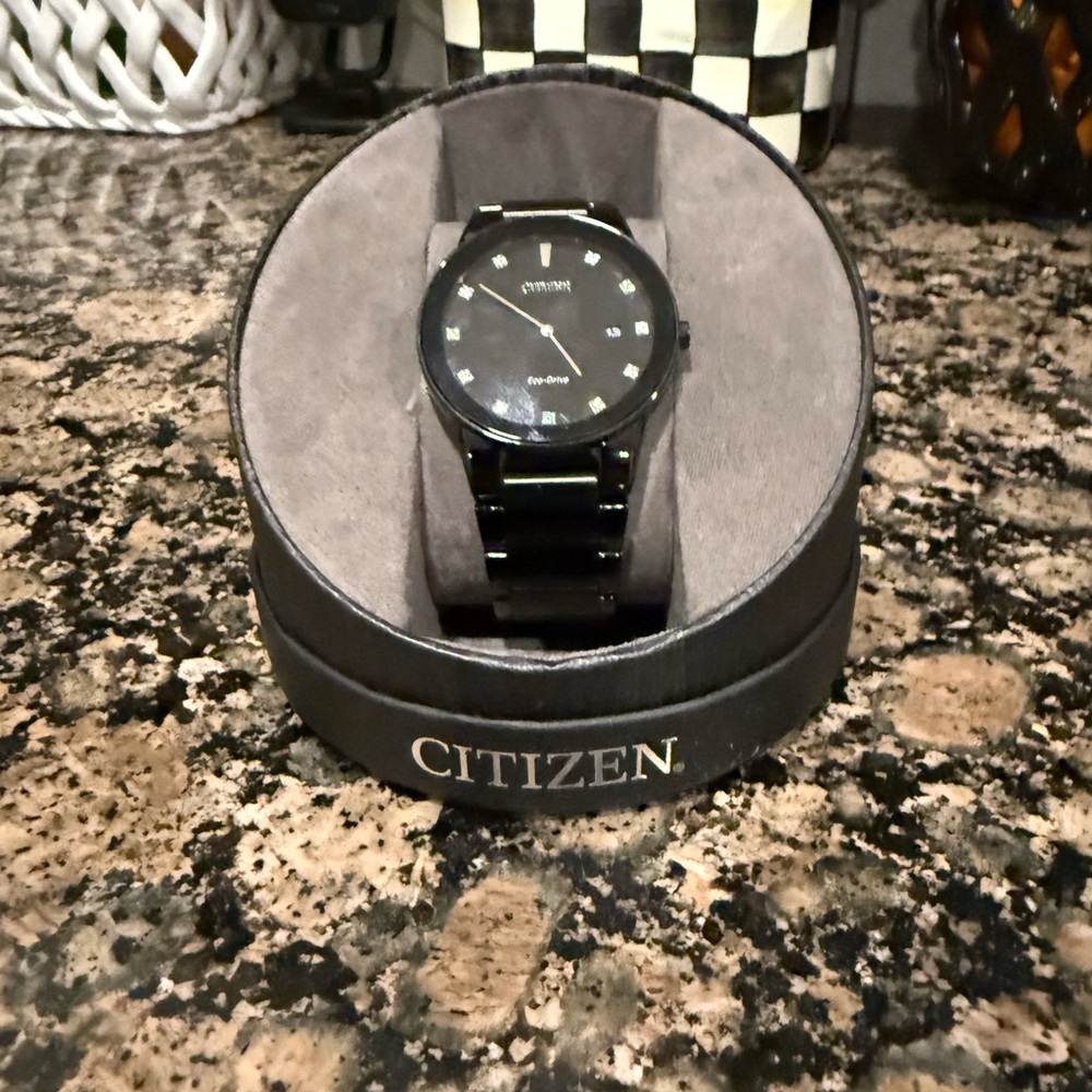 Citizen Black Dial Men's Watch